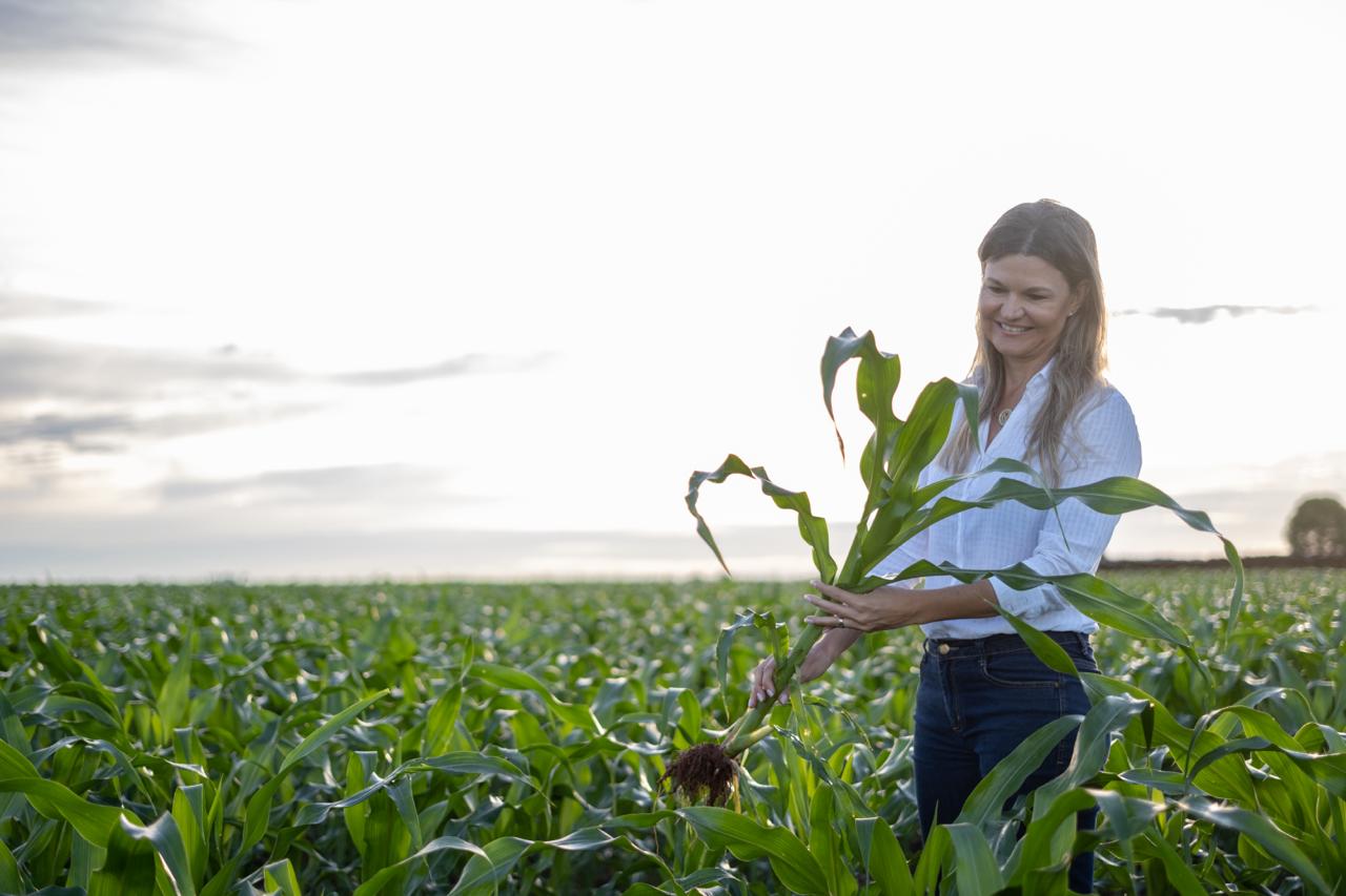 no-podio-do-agro:-a-produtora-de-soja-premiada-que-‘abracou’-a-sustentabilidade