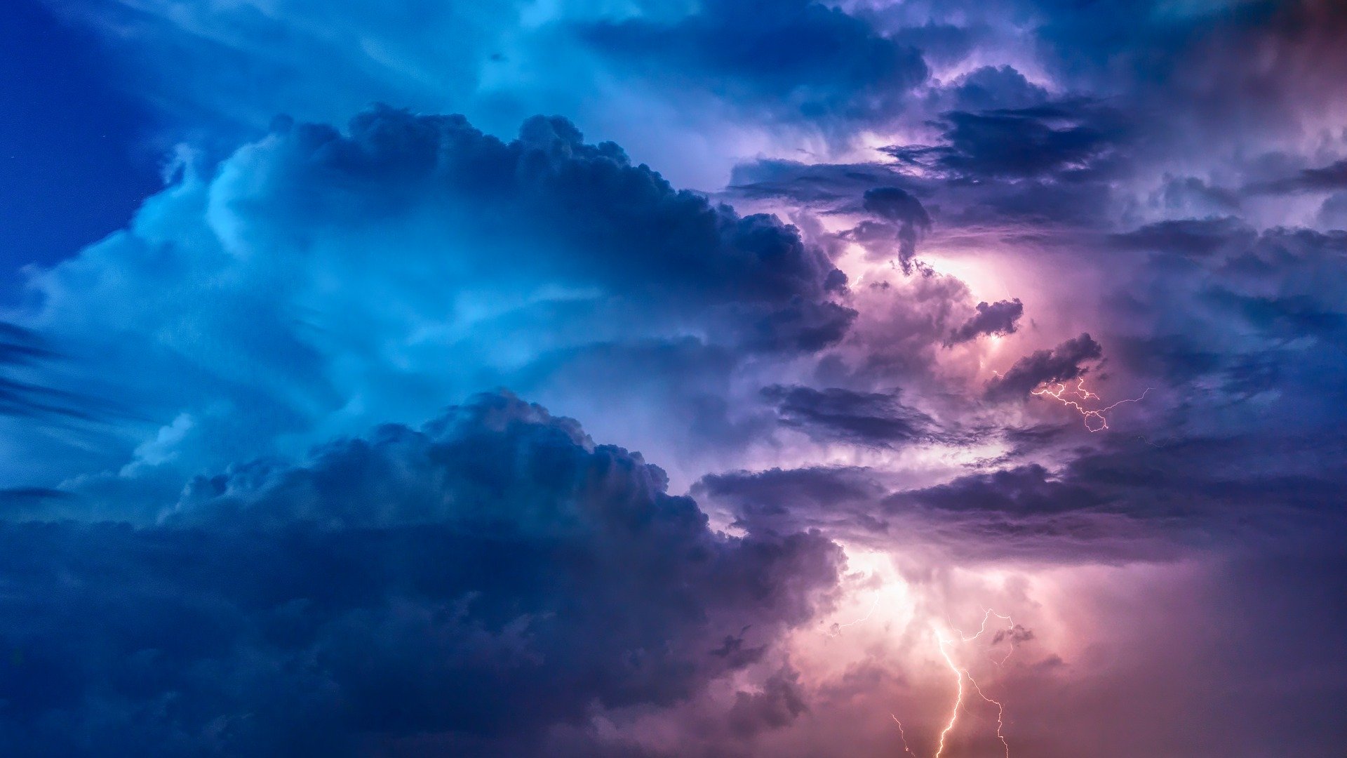 alerta!-chuva-pode-alcancar-os-200-mm-nas-proximas-48-horas;-veja-onde