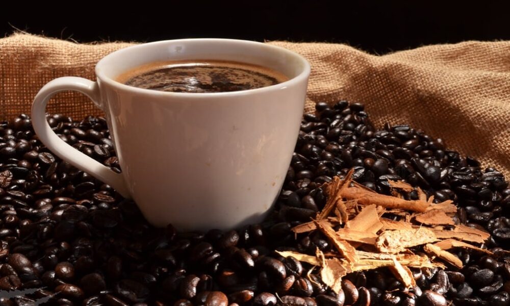 brasil-obtem-receita-recorde-nas-exportacoes-de-cafe-e-luta-contra-tarifaco