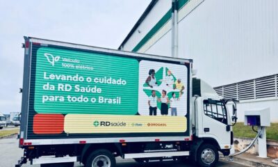 raia-e-drogasil-ampliam-frota-verde-e-planejam-300-veiculos-eletricos-ate-2030