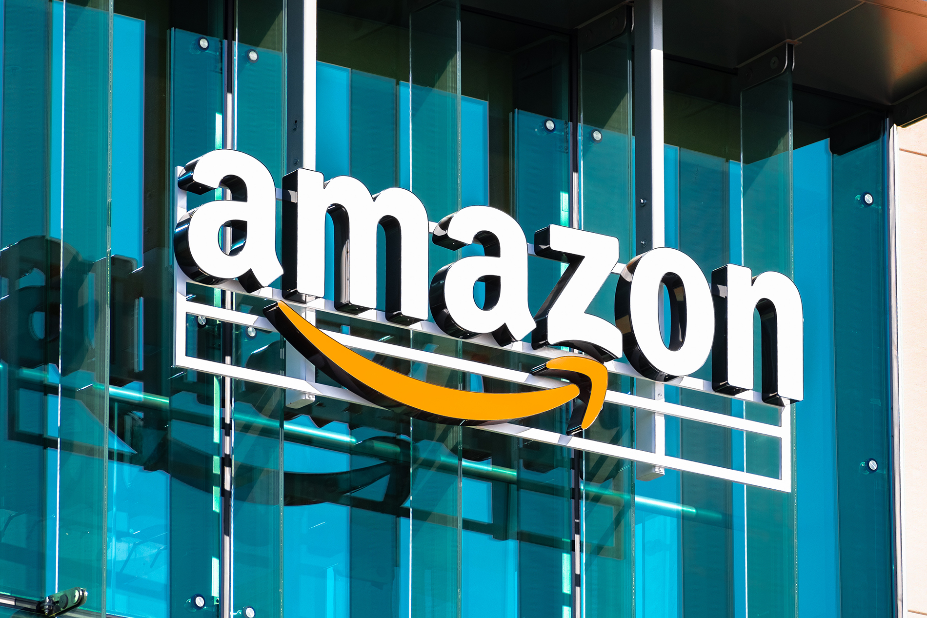 amazon-anuncia-10-bi-de-euros-para-centros-logisticos-na-europa-e-expansao-de-entrega-rapida